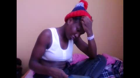 Snapshot of olwami3 chatting on 09/21/25, 12:40 olwami3 online show from 09/21/25, 12:40