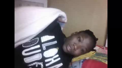 Snapshot of olwami4 chatting on 12/16/25, 02:16 olwami4 online show from 12/16/25, 02:16