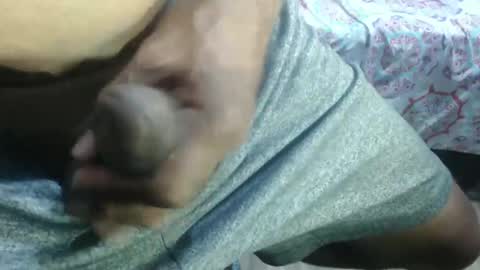 Snapshot of oly10022020 chatting on 12/17/24, 12:00 OlySantos online show from 12/17/24, 12:00