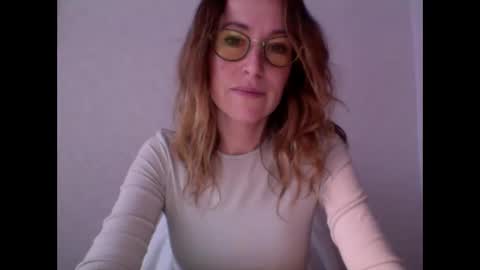 Snapshot of olyra11 chatting on 03/07/26, 10:01 olyra11 online show from 03/07/26, 10:01