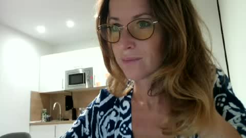 Snapshot of olyra11 chatting on 07/14/26, 06:24 olyra11 online show from 07/14/26, 06:24