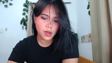 Angel online show from 01/12/25, 10:12