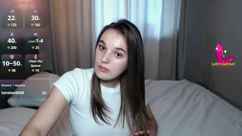Tessa online show from 02/06/25, 10:04