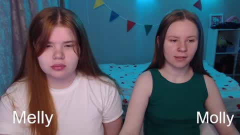 Snapshot of omellyoo chatting on 01/07/25, 11:16 MellY online show from 01/07/25, 11:16