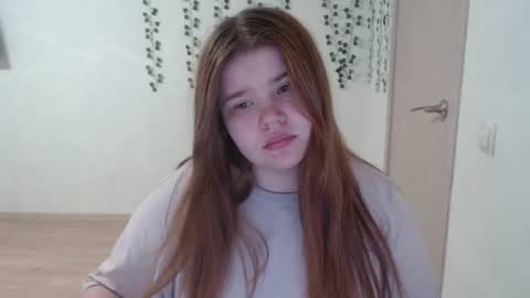  MellY  online show from 06/25/26, 07:18