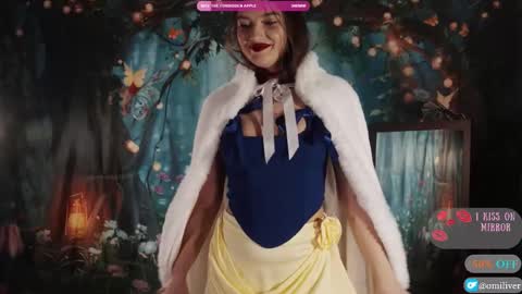 Snapshot of omiliver chatting on 10/30/25, 05:35 or online show from 10/30/25, 05:35