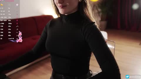 Snapshot of omiliver chatting on 11/06/25, 06:31 or online show from 11/06/25, 06:31