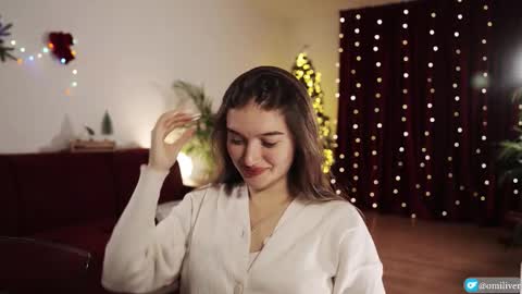 Snapshot of omiliver chatting on 12/03/25, 06:50 or online show from 12/03/25, 06:50