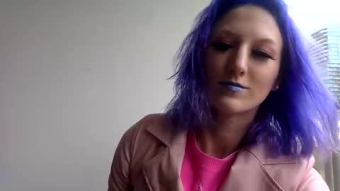 omilk online show from 12/12/24, 06:42