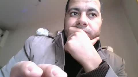 Snapshot of omranaboumigana chatting on 12/26/24, 08:39 strong man online show from 12/26/24, 08:39