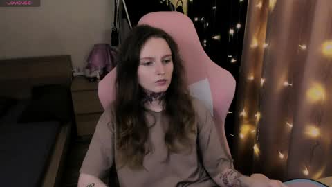 on_yxxx online show from 04/16/26, 07:36