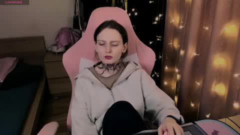 on_yxxx online show from 04/26/26, 07:22