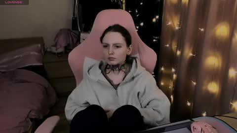 on_yxxx online show from 04/27/26, 08:07