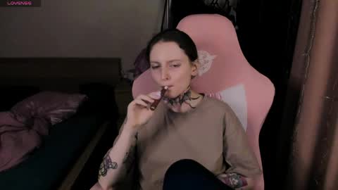 on_yxxx online show from 04/29/26, 08:15