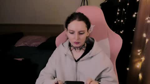 on_yxxx online show from 06/01/26, 07:59