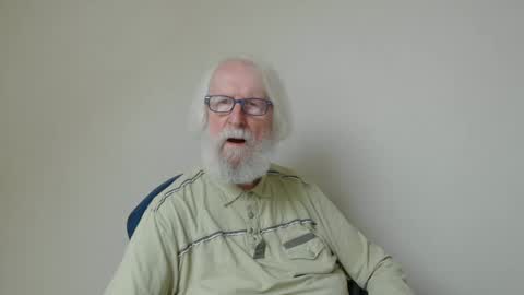 Somewhere over the rainbow online show from 02/11/25, 01:30