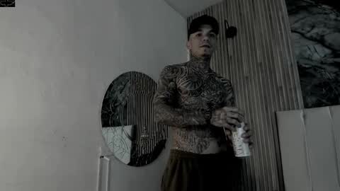 Snapshot of onceagain97_ chatting on 02/09/26, 03:32 ... online show from 02/09/26, 03:32