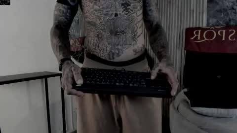     ... online show from 05/04/26, 07:43