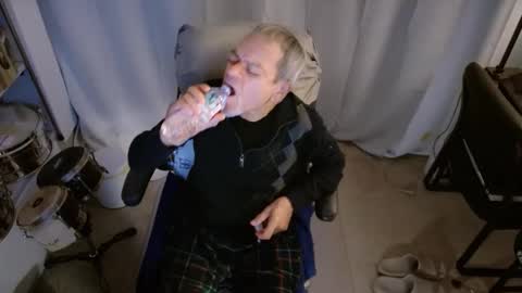 ondoko1234 online show from 11/04/25, 05:28