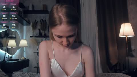 Ana online show from 09/19/25, 07:36