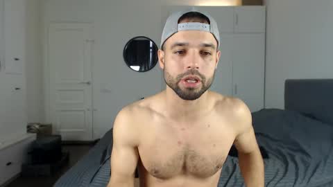 onebestlover online show from 10/31/25, 06:58