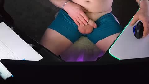 Snapshot of onelargecock0615 chatting on 03/11/25, 11:23 Unpredictable online show from 03/11/25, 11:23