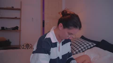 Snapshot of onelittlemermaid chatting on 02/27/25, 11:15 Ariel online show from 02/27/25, 11:15