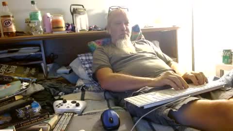 Mattu online show from 09/26/25, 04:16