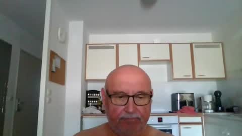 Onemoretimebis online show from 07/28/26, 11:28