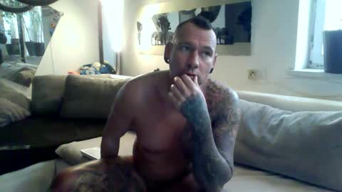 .....mICha..... online show from 01/09/25, 09:27
