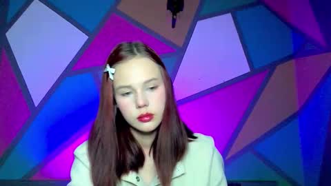 Snapshot of onessandra chatting on 09/19/25, 03:52 onessandra online show from 09/19/25, 03:52