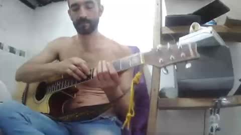 Snapshot of onfirebigman chatting on 01/28/25, 06:49 Giorgeo Armani online show from 01/28/25, 06:49