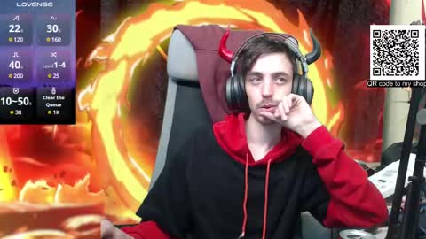 Snapshot of oni_hoshi chatting on 03/08/25, 01:36 Oni hoshi online show from 03/08/25, 01:36