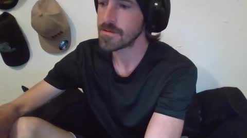 Snapshot of oniyoshiken chatting on 09/09/25, 06:18 oniyoshiken online show from 09/09/25, 06:18