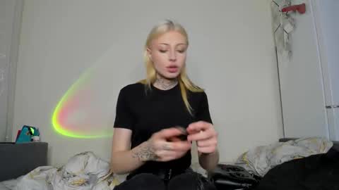 Iva online show from 11/04/25, 06:07