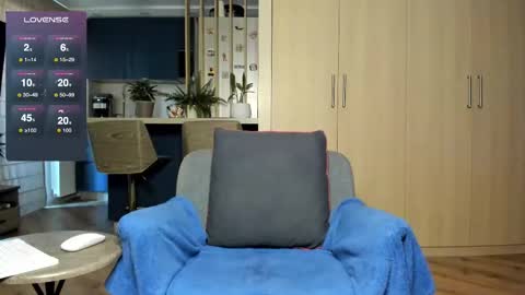 Alex S online show from 09/26/25, 01:48