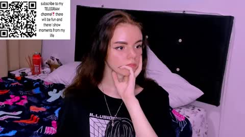 Snapshot of only_sarah1 chatting on 12/03/24, 02:14 only_sarah1 online show from 12/03/24, 02:14