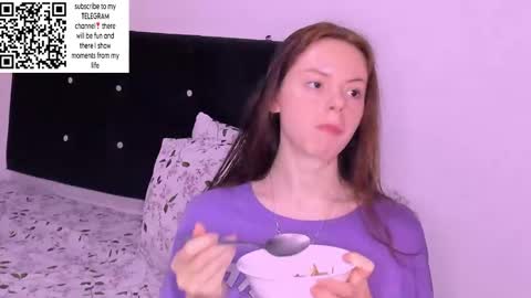 Snapshot of only_sarah1 chatting on 02/21/25, 11:32 only_sarah1 online show from 02/21/25, 11:32