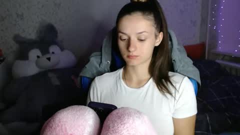 Amalia online show from 10/15/25, 05:35