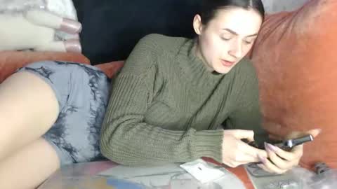 Snapshot of only_ubutterfly chatting on 02/11/26, 06:13 Amalia online show from 02/11/26, 06:13