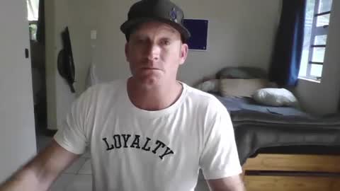 For me to know online show from 10/18/25, 11:55