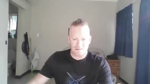 For me to know online show from 11/09/25, 04:33