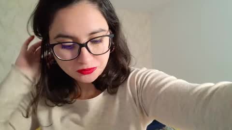 Snapshot of onlyella92_ chatting on 09/29/25, 10:31 onlyella92_ online show from 09/29/25, 10:31