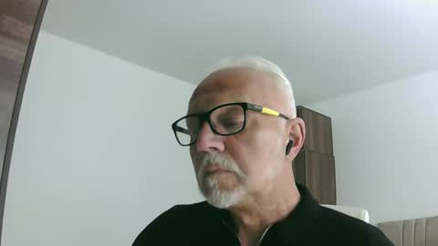 Onlyfunwithyou online show from 04/28/26, 12:43