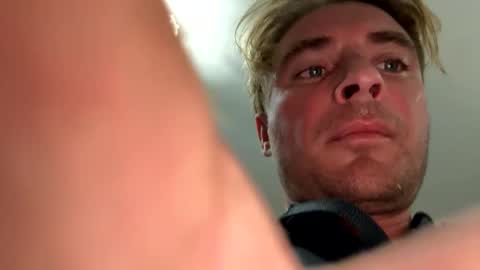 onlyloveyoutwice2016 online show from 10/31/25, 06:20