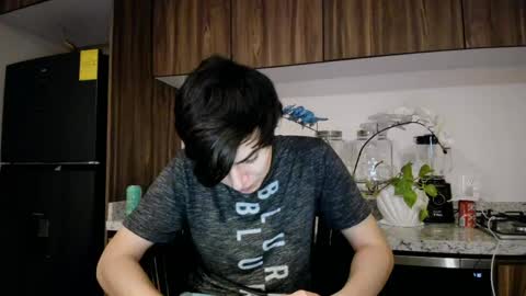 Sergio online show from 04/15/26, 03:02