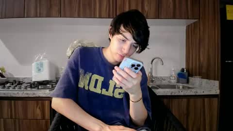 Sergio online show from 04/16/26, 05:08