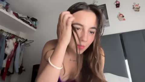 Snapshot of onlythem777 chatting on 07/27/26, 09:00 PAREJA LATINA JOVEN MUY CACHONDOS online show from 07/27/26, 09:00
