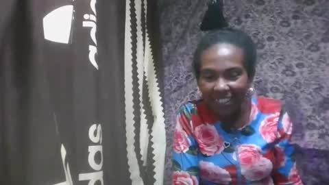 Snapshot of onorine chatting on 11/02/25, 05:04 onorine online show from 11/02/25, 05:04