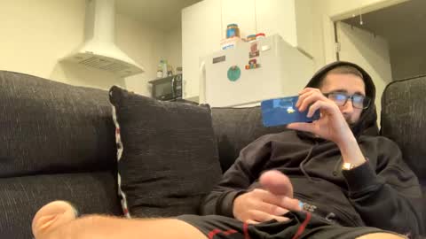 Snapshot of onthecumup69 chatting on 02/08/25, 04:14 onthecumup69 online show from 02/08/25, 04:14